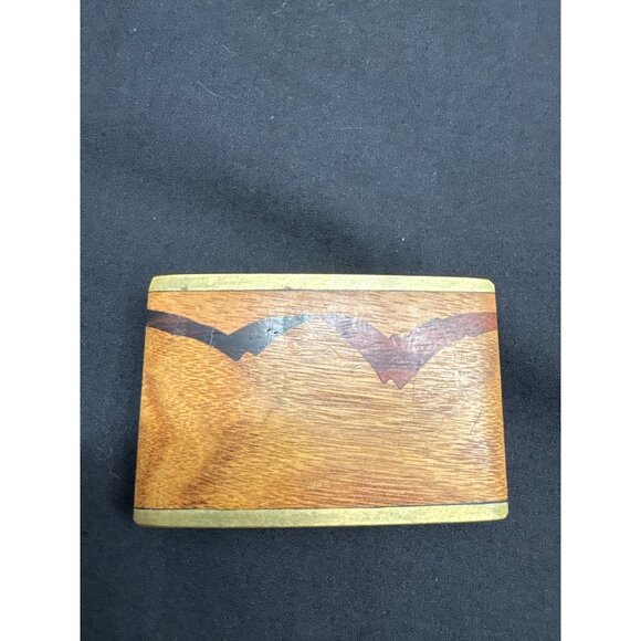 Vintage Sky West Bat Design Belt Buckle Solid Brass & Wood - Picture 1 of 6